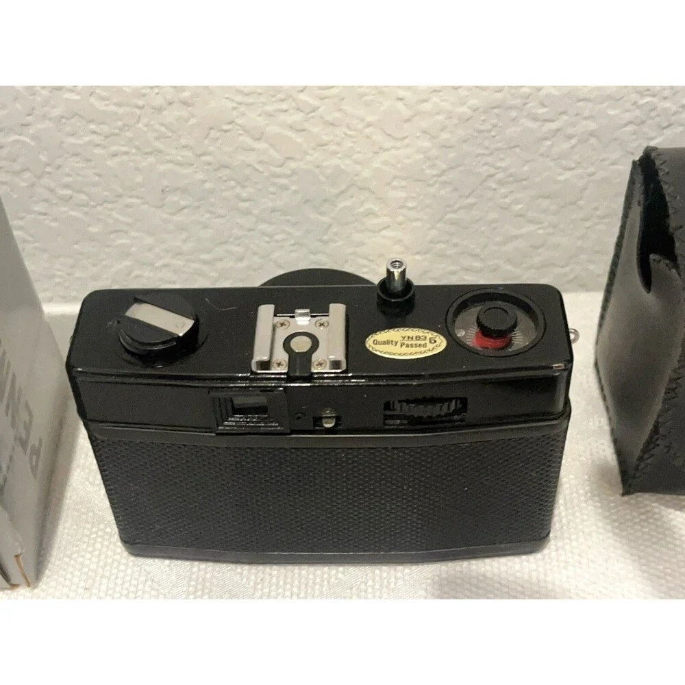 Vintage Penmax YN-3 Standard 45mm Camera Black